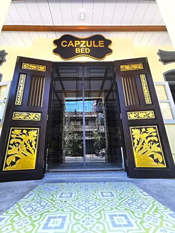 Хостел Capzule Bed Пхукет Экстерьер фото